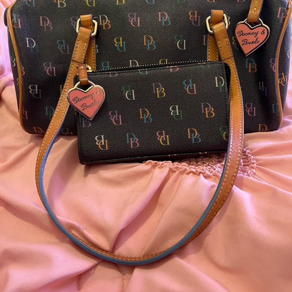 Dooney and Bourke Bag